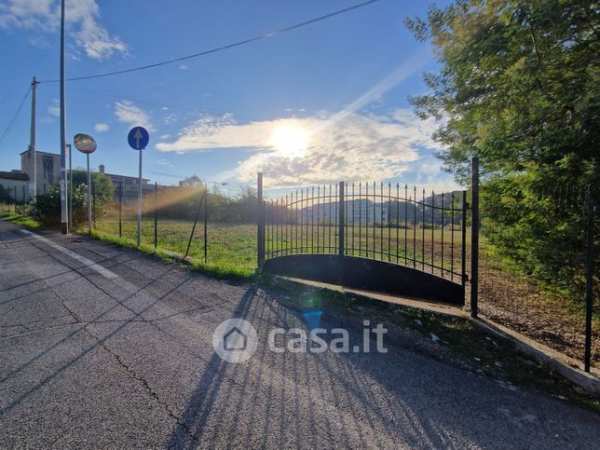 Terreno agricolo in commerciale in Via Alessandro Castelli 43