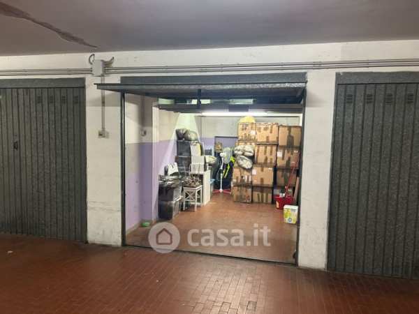 Box/posto auto in residenziale in Via Francesco Saverio Altamura
