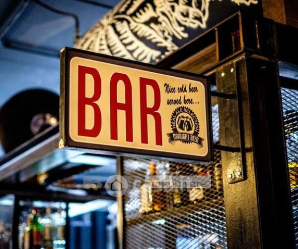 Negozio/locale commerciale in commerciale in 