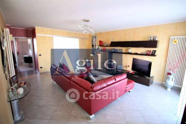 Villetta a schiera in residenziale in Viale Piane San Donato