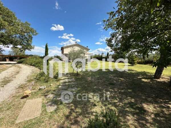 Casa indipendente in residenziale in Strada Provinciale 12