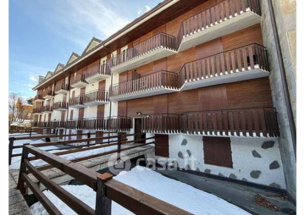 Appartamento in residenziale in Viale Monte Bianco 4