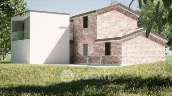 Villa in residenziale in Via Isonzo