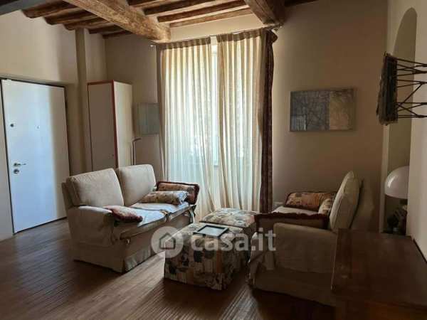 Appartamento in residenziale in Via Cairoli 27