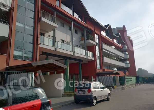 Box/posto auto in residenziale in Via dei Frassini 3