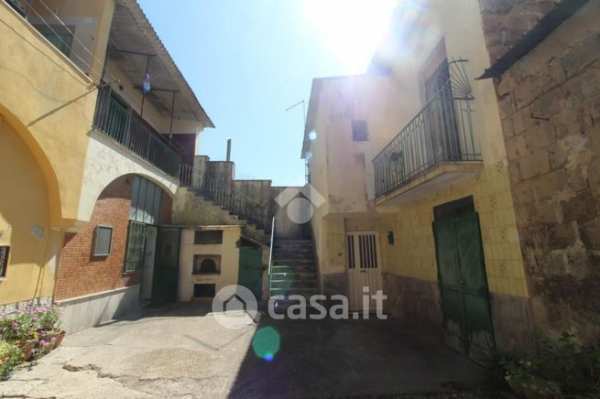Appartamento in residenziale in Via Volturno 6