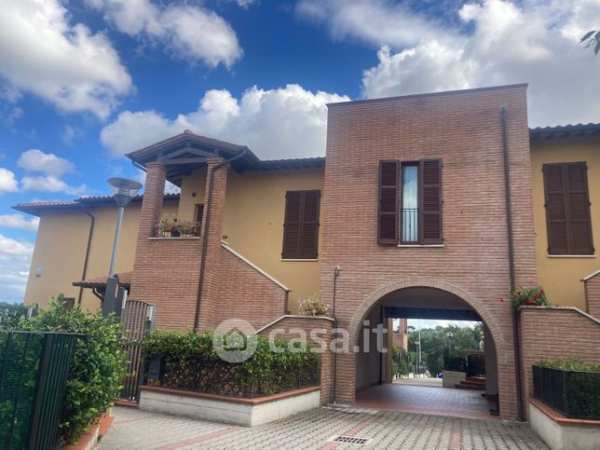 Villa in residenziale in Via dei Castagni