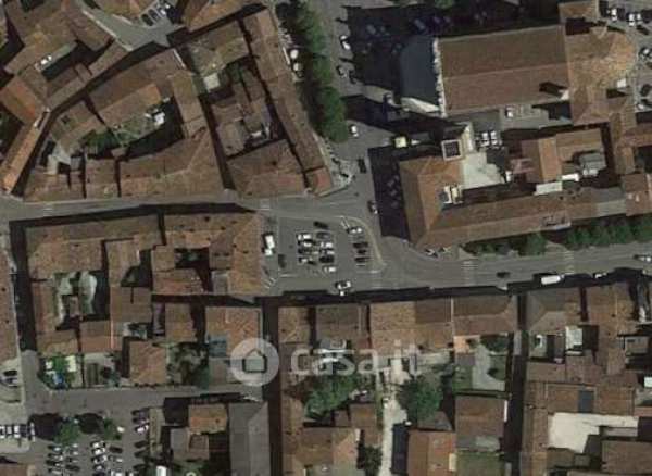 Terreno agricolo in commerciale in Piazza Battisti Cesare