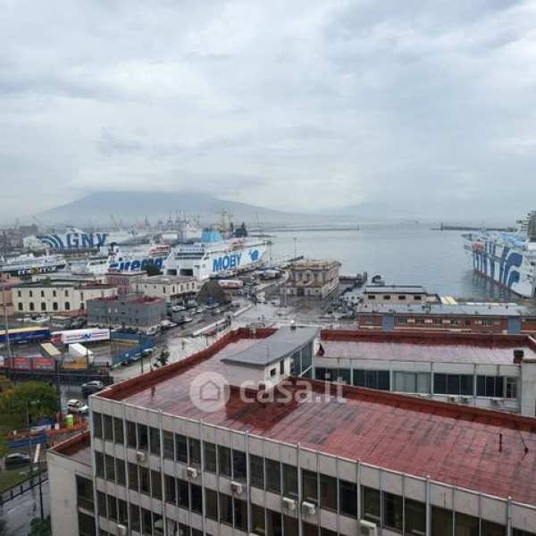 Ufficio in commerciale in Via Alcide de Gasperi 33