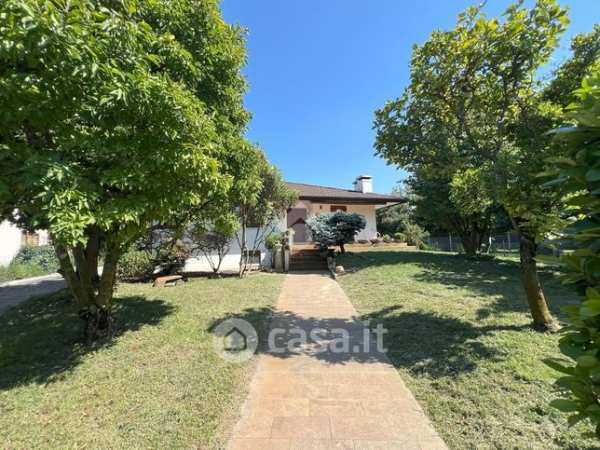 Appartamento in residenziale in Via Vendramin 10452