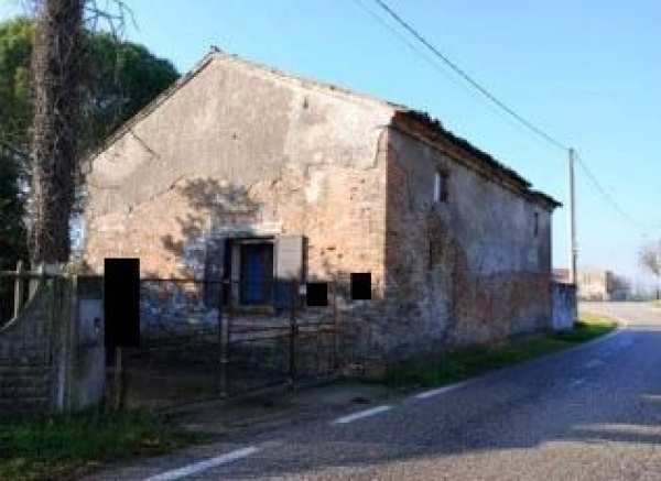Casa indipendente in residenziale in Via Treponti 12