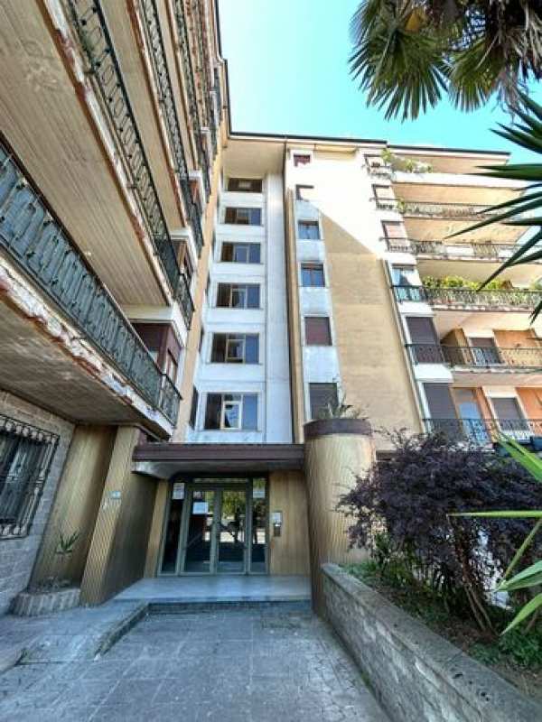 Appartamento in residenziale in Via Re Manfredi