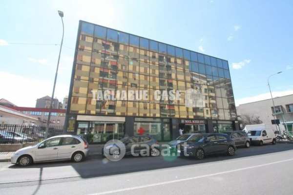 Box/posto auto in residenziale in Via Vittorio Veneto 12