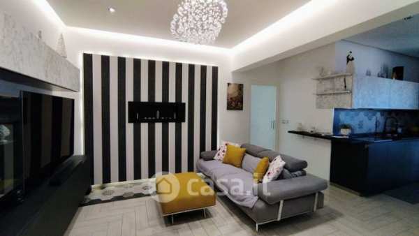 Appartamento in residenziale in Via Sorrento 6