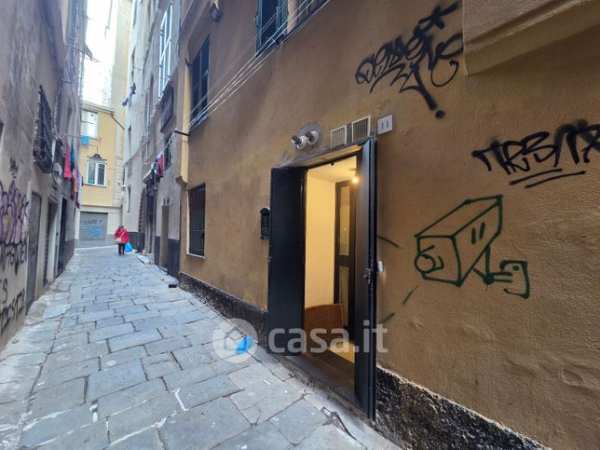 Negozio/locale commerciale in commerciale in Vico del Tempo Buono 1