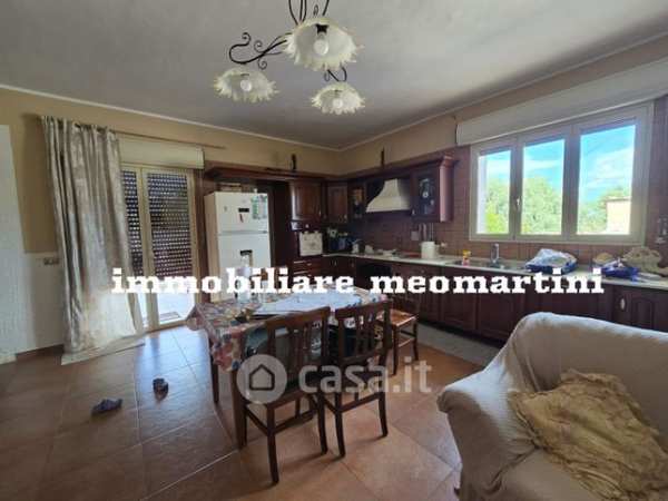 Villa in residenziale in Via Cugno Canne 43