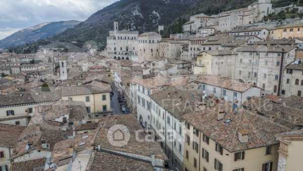 Appartamento in residenziale in Via Glovanni Ansidei 40
