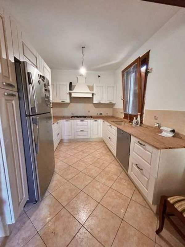 Villetta a schiera in residenziale in Via Ludovico Ariosto