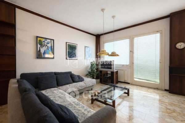 Appartamento in residenziale in Via Gian Battista Monti 21