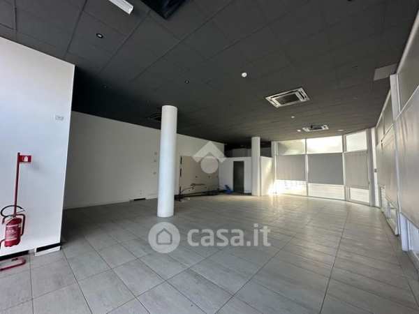 Ufficio in commerciale in Via San Marco 45