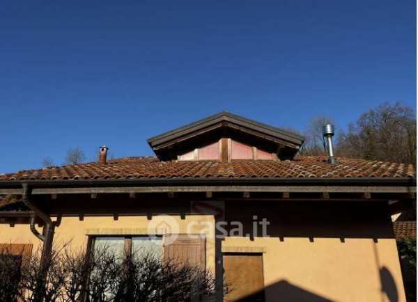 Villetta a schiera in residenziale in Via F. Brugnoni 30 B