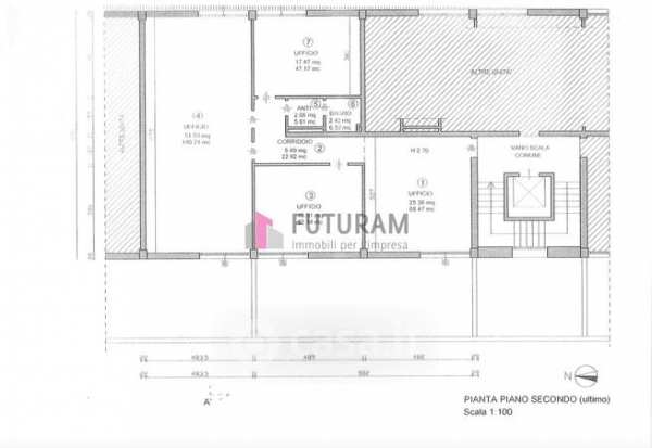 Ufficio in commerciale in Via del Santo