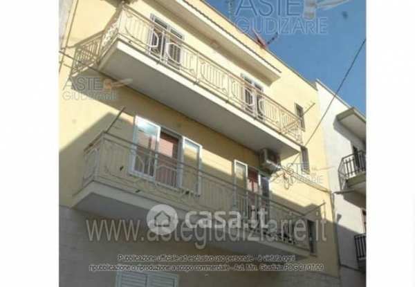 Appartamento in residenziale in Via Giovanni Losavio 67