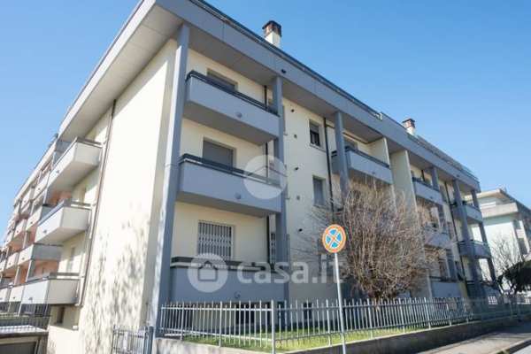 Appartamento in residenziale in Via Cleofonte Campanini