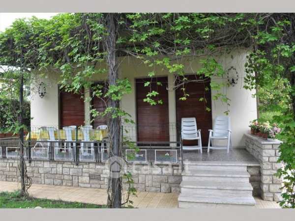 Villa in residenziale in Via Duca degli Abruzzi