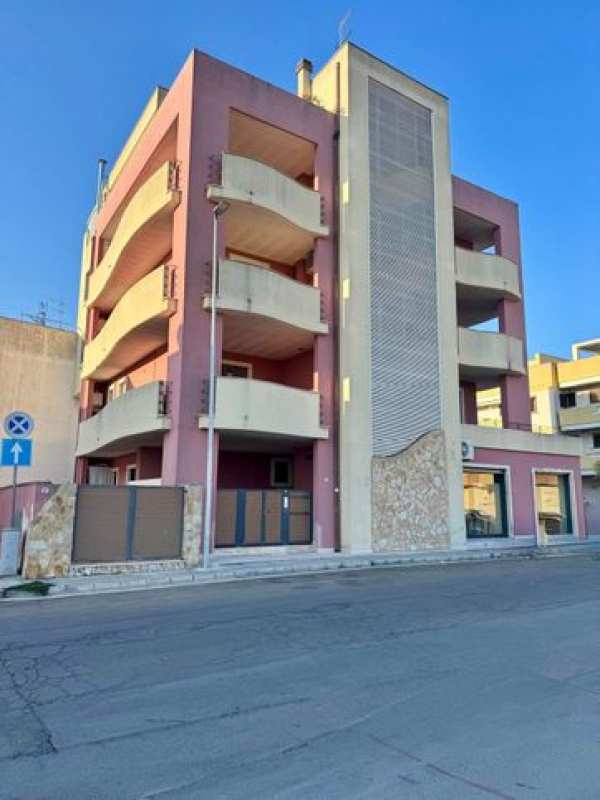Appartamento in residenziale in Via Emilia 35