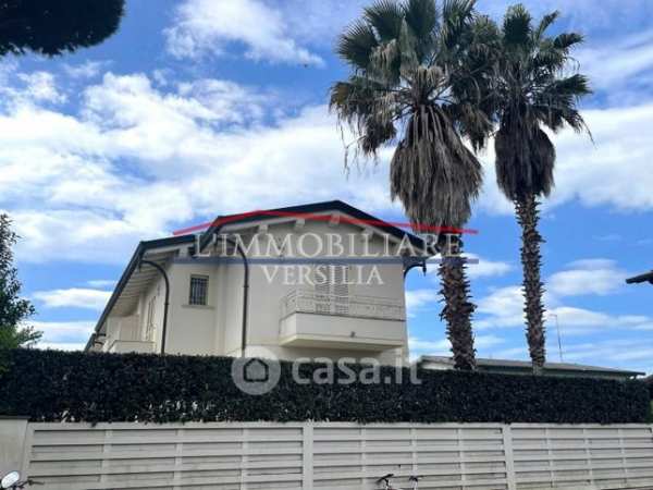 Villa in residenziale in Via Pardini 54038