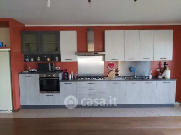 Appartamento in residenziale in Via Graziane
