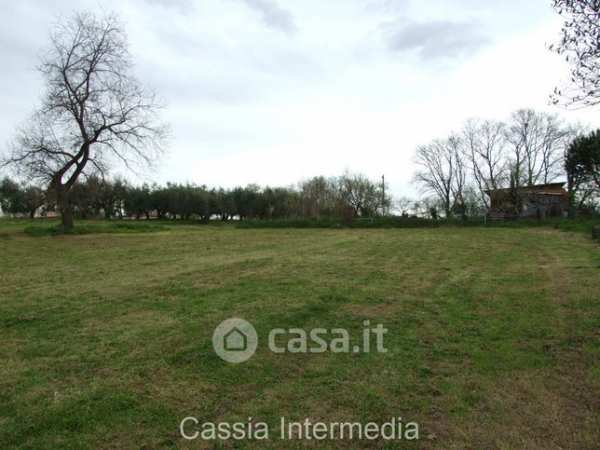 Terreno agricolo in commerciale in Via Macerata