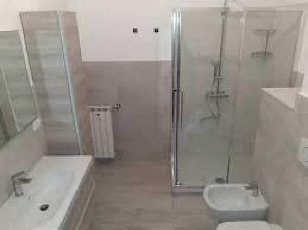 Appartamento in residenziale in Via Nunziatella 30