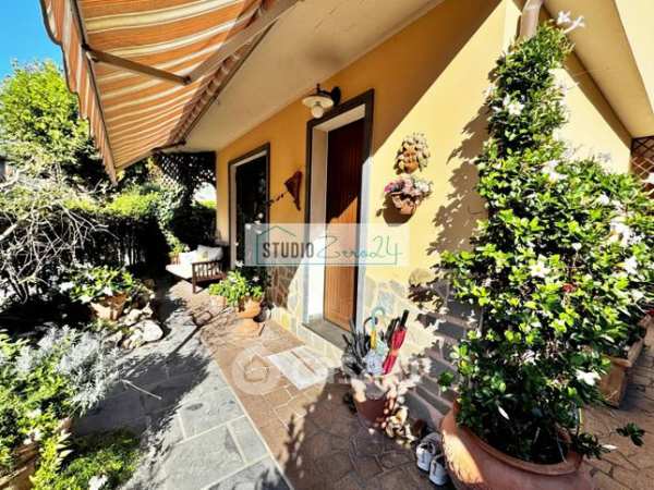 Villetta a schiera in residenziale in Via Fortunato Federigi