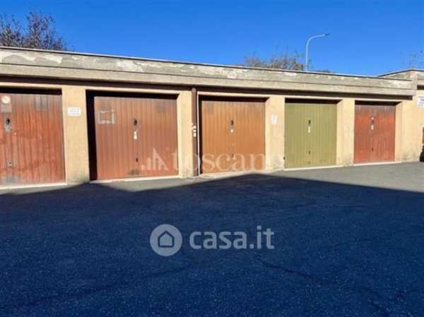 Box/posto auto in residenziale in Via Madonna dei Canneti