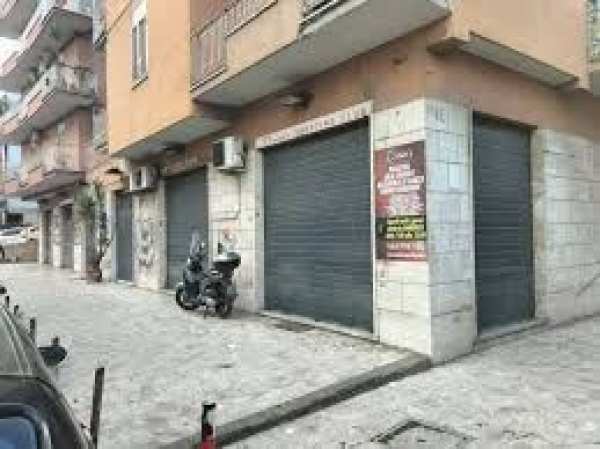 Ufficio in commerciale in Via Gabriele Barrio
