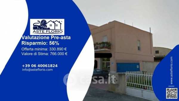 Capannone in commerciale in Via Trexenta
