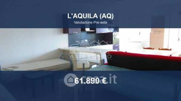 Ufficio in commerciale in Strada Regionale 5bis