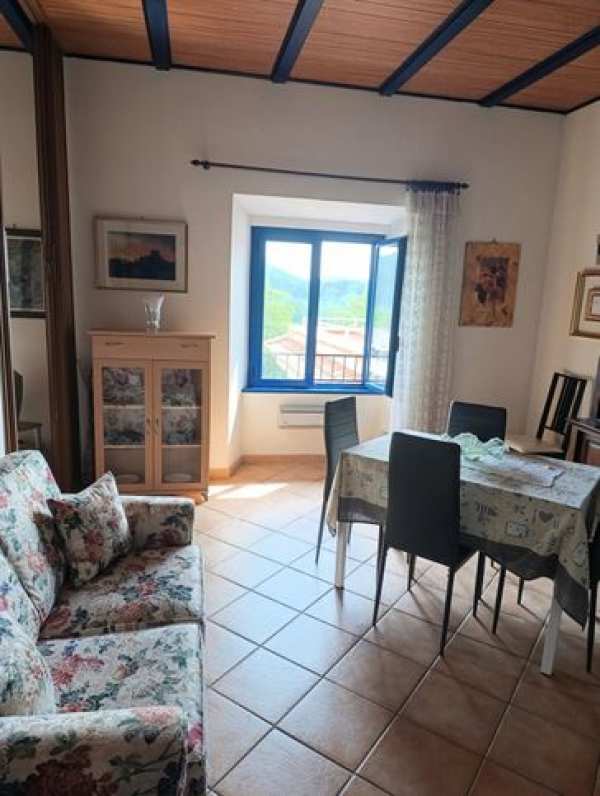 Appartamento in residenziale in Via dei Villini 12