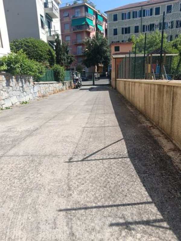 Box/posto auto in residenziale in Corso Matteotti 84