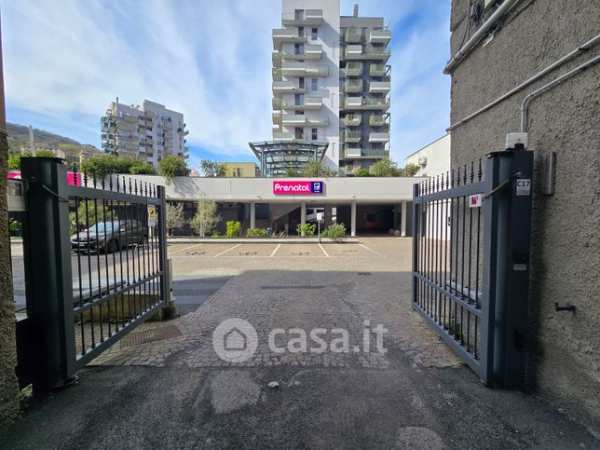 Box/posto auto in residenziale in Via Molassana 62