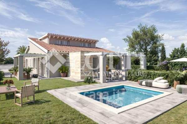 Casa indipendente in residenziale in Via dei Girasoli 56012