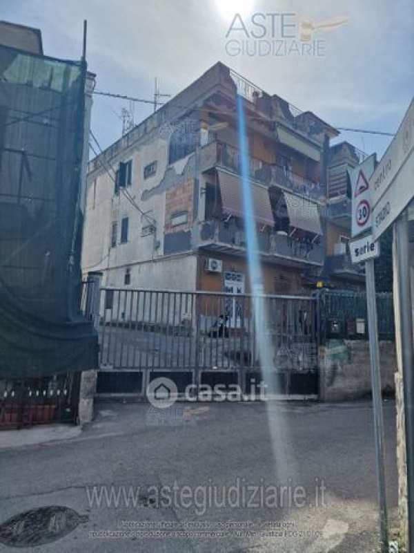 Appartamento in residenziale in Via Carrafiello 63