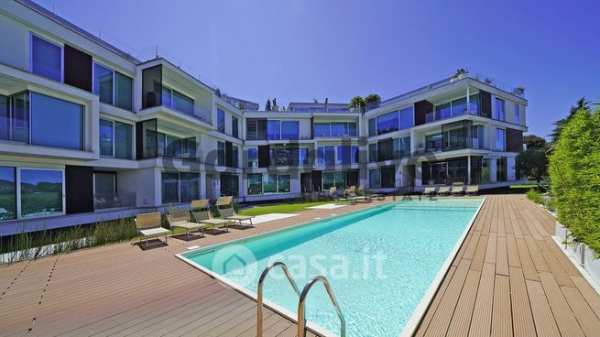 Appartamento in residenziale in Via Catullo
