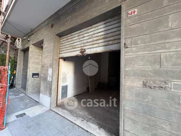 Capannone in commerciale in Via Ventimiglia