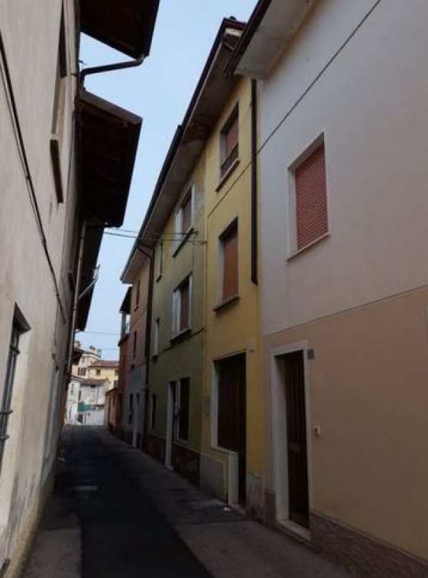 Casa indipendente in residenziale in Vicolo Ritorto 11