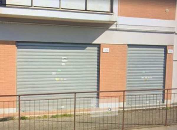 Ufficio in commerciale in Via Benedetto Croce 52