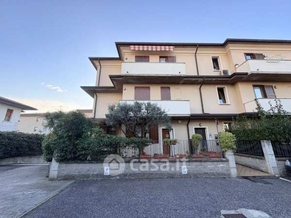 Appartamento in residenziale in Via Trieste