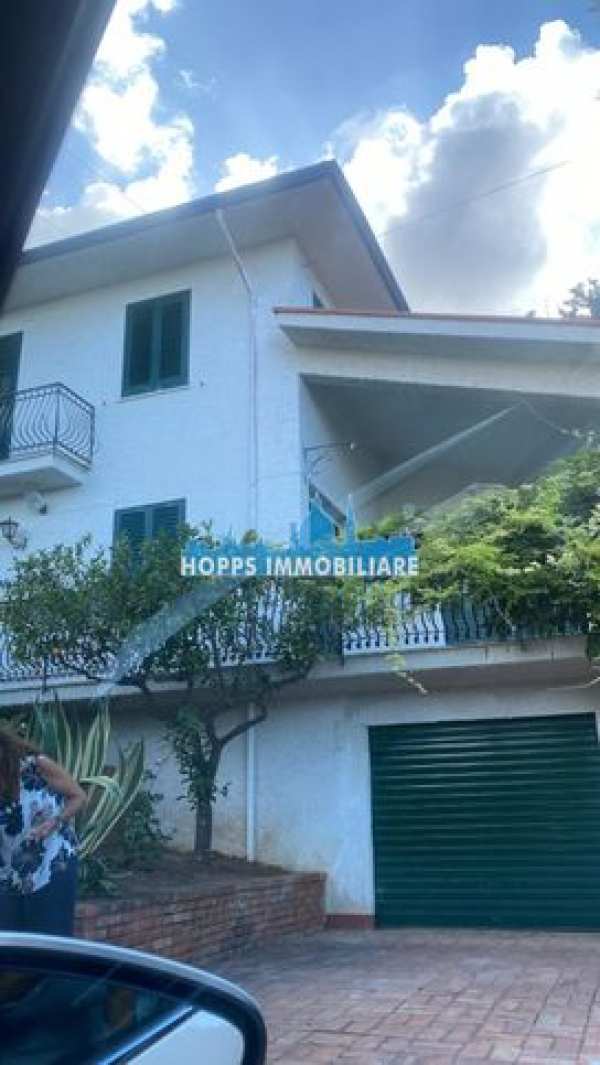 Appartamento in residenziale in Contrada CarapÃ¨